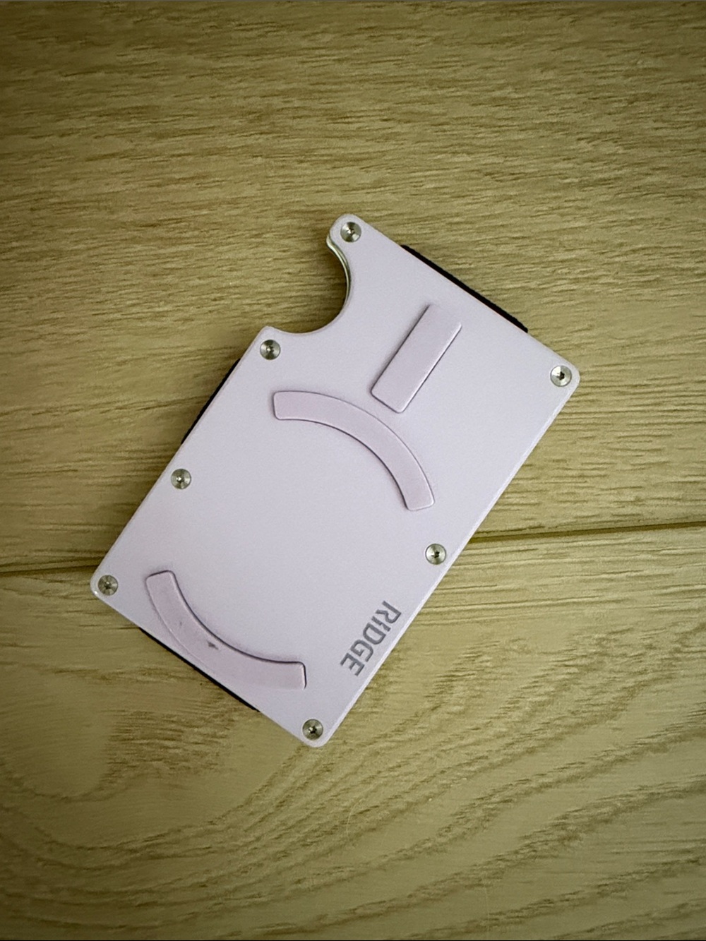 Ridge wallet MagSafe lilac